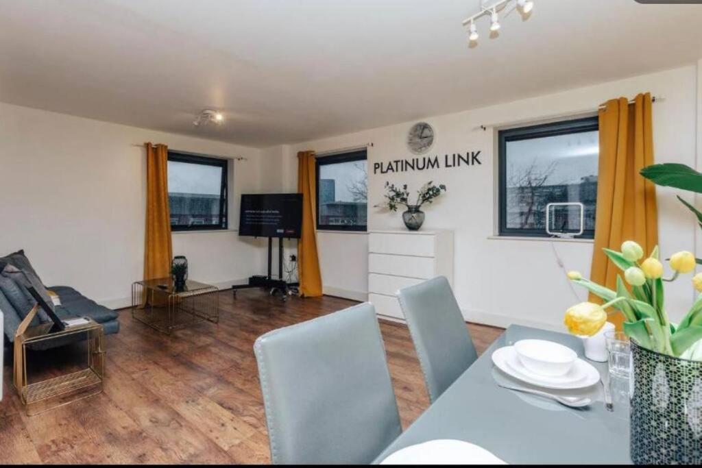 Sl Luxury 2 Bed Broad St Home 버밍엄 외부 사진